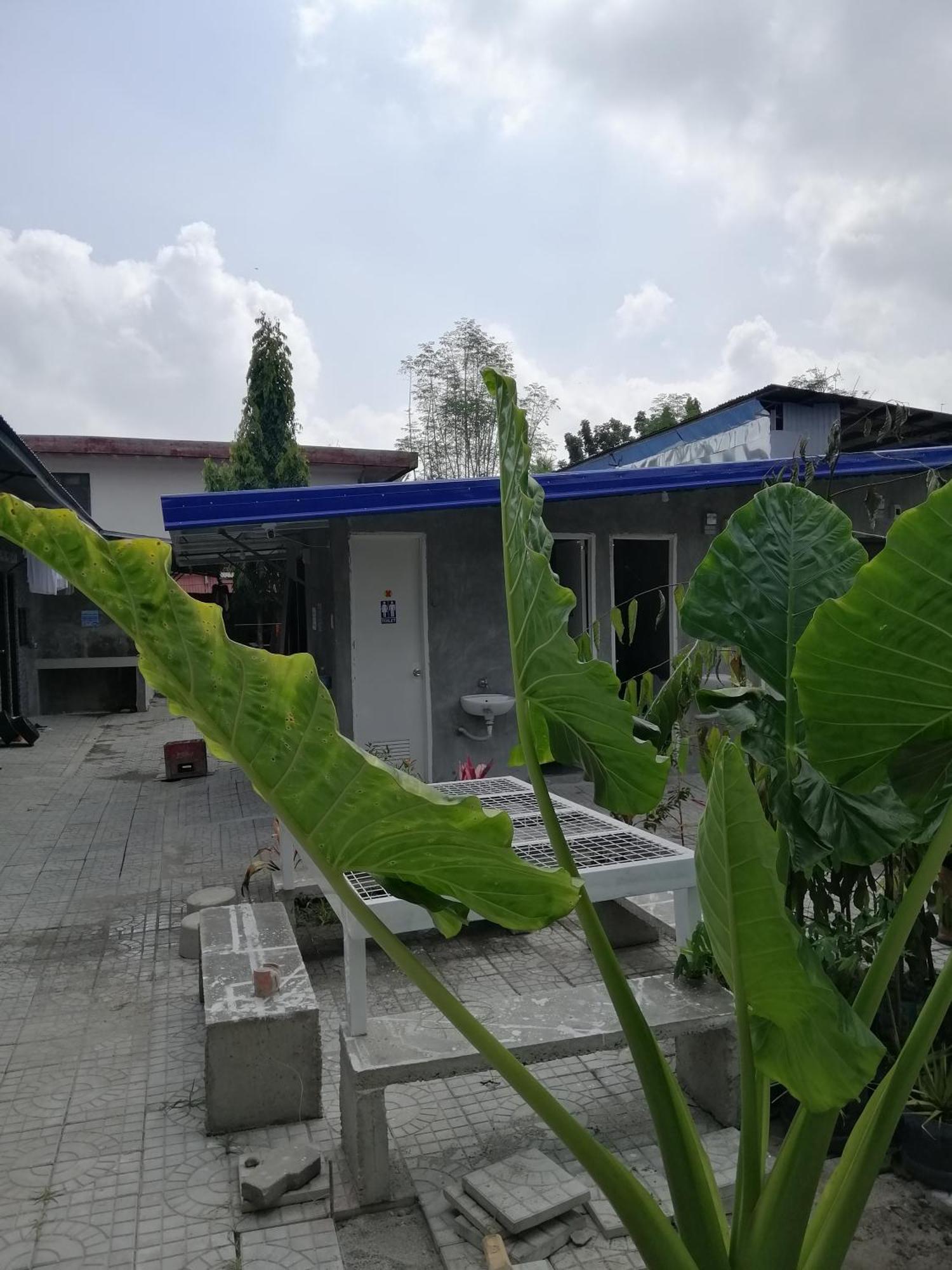 Katrina'S Dorm Hostel Tarlac City Ngoại thất bức ảnh