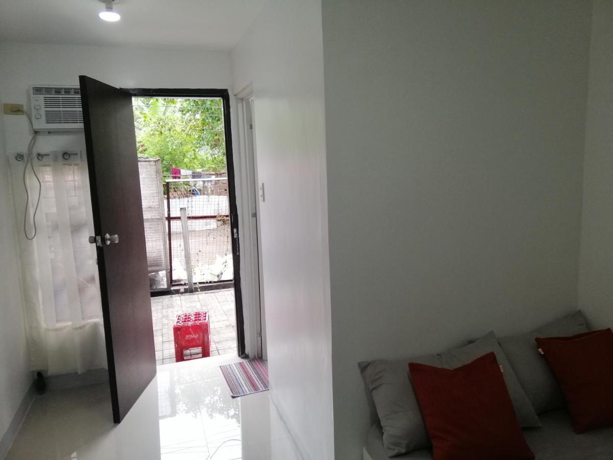 Katrina'S Dorm Hostel Tarlac City Ngoại thất bức ảnh